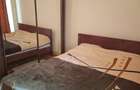 Inchiriez apartament cu 3 camere decomandat - 1