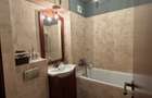 Apartament cu 3 camere decomandat în Motru - 1