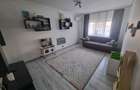 Inchiriez apartament 3 camere 70m2 - 2