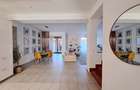 Proprietar   |   Vilă modernă  în American Village Pipera   |  Renovată complet - 1