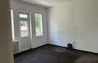 Apartament cu 4 camere decomandat în Central - 5