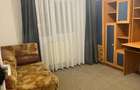 Inchiriez apartament cu trei camere - 1