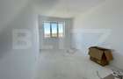 Apartament cu 3 camere decomandat în Tudor - 9