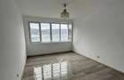 Apartament cu 2 camere decomandat în Central - 4