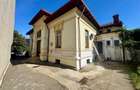 Casă cu 6 camere cu Teren 465 Mp în Dacia - 1