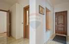Apartament cu 4 camere decomandat în Tractorul - 19