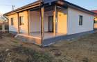 Casa la cheie pe 1 nivel 4 camere 2 bai,145 mp,500 mp teren - 15