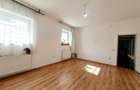Apartament cu 2 camere decomandat în Central - 18