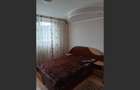 Apartament cu 3 camere decomandat în Micro 20 - 2