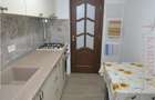 Inchiriere apartament 3 camere decomandat etajul 1 ,Florilor - 8