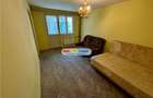 Apartament cu 3 camere decomandat în Ploiești - 2