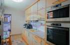 Apartament cu 4 camere decomandat în Central - 3