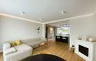 Duplex cu 4 camere 2 bai si curte libera 200 mp in Cisnadie - 18