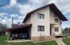 Casă cu 5 camere cu Garaj în Tărlungeni - 9