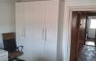 Apartament cu 4 camere decomandat în Central - 3
