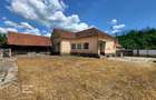 Casă cu 4 camere cu Teren 5000 Mp în Lalașinț - 2