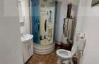 Casa de vanzare intr-o zona lini?tita, sus pe deal, cu - 8