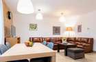 Apartament cu 3 camere decomandat în Dealul Cetății - 9 Apartament cu 3 camere decomandat în Dealul Cetății - 9