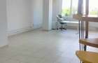 Casă cu 3 camere cu Canalizare în - 10