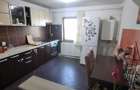 Apartament cu 3 camere decomandat în 2 Moldoveni - 5