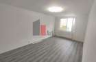 Apartament cu 3 camere decomandat în Apărătorii Patriei - 13
