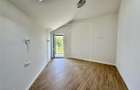 Penthouse cu 3 camere, 2 bai si balcon - la cheie - 4