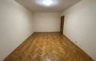 Proprietar vand apartament 2 camere Pitesti, Eremia, etaj 2 din 4
