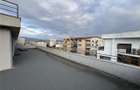 PENTHOUSE DE VANZARE langa Hotel Europa - 12