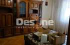 Apartament de vanzare zona centrala etaj 2/8 cu lift