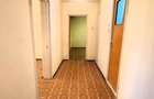 Iancului-Pantelimon- Str.Cristescu Dima, decomandat,6/10, constructie 1979.