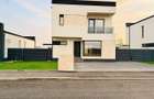 Casa individuala - 4 Camere | Ansamblu - Asfalt - 300 m STV - 12