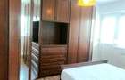 De vanzare Apartament cu 3 camere - 5