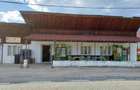 Casa, spatiu comercial, teren intravilan 3025 mp, sat Ciuperceni, pret atragator - 3