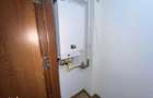 Inchiriez Spa?iu Comercial, 100 mp, Str. A.I. Cuza ,Loc de parcare - 2