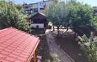 De vanzare vila compusa din 3 apartamente - 6