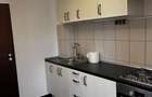 Inchiriez apartament cu doua camere decomandate in Brazda langa scoala 23