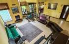 Vila exclusivista de vanzare in Serbanes - 14