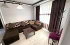 Calea Mosilor, bd. Carol, apartamentt renovat, et. 3/8 in bloc stradal - 2