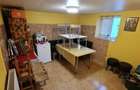 Casă cu 4 camere în Central - 9