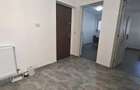Vand apartament cu 2 camere decomandat - 2