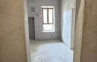 Apartment de vanzare cu curte in centru - 1