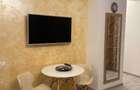 Apartament decomandat în Central - 1