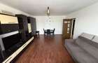 Inchiriez apartament 2 camere Decomandat zona centrala - 3
