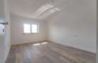 Apartament cu 2 camere decomandat în Tractorul - 16