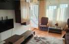 Apartament cu 3 camere decomandat în Rahova - 2