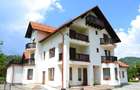 Oportunitate de Investiție – Hotel de Vânzare în Moieciu de Jos - 1