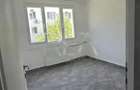 Apartament cu 4 camere decomandat în Păcii - 3