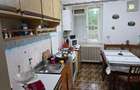 Apartament cu 3 camere decomandat în Dărmănești - 16