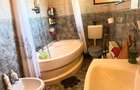 Casă individuală cu 4 camere cu Canalizare în Brătianu - 10
