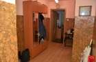 Apartament cu 4 camere semidecomandat în Tractorul - 8